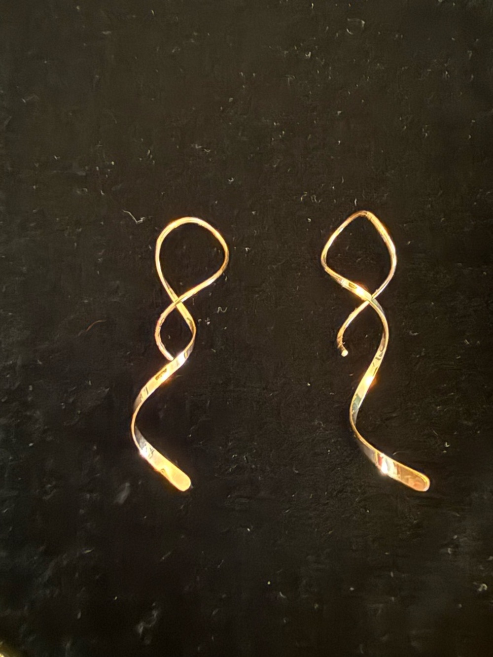 Elegant Gold Twisted Drop Earrings - Women Jewelry